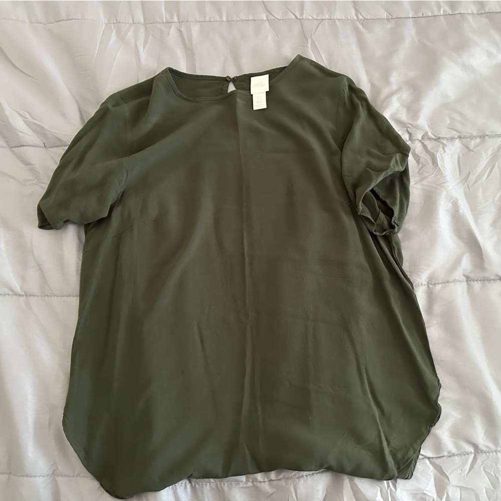 Brand: H&M Size: 10, Color: Green military, New, Formal Shirt